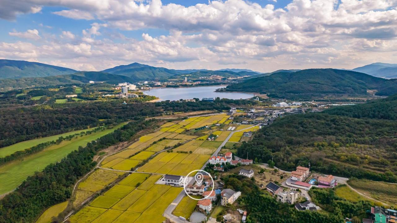 Tinkerbell Pension 慶州市 エクステリア 写真