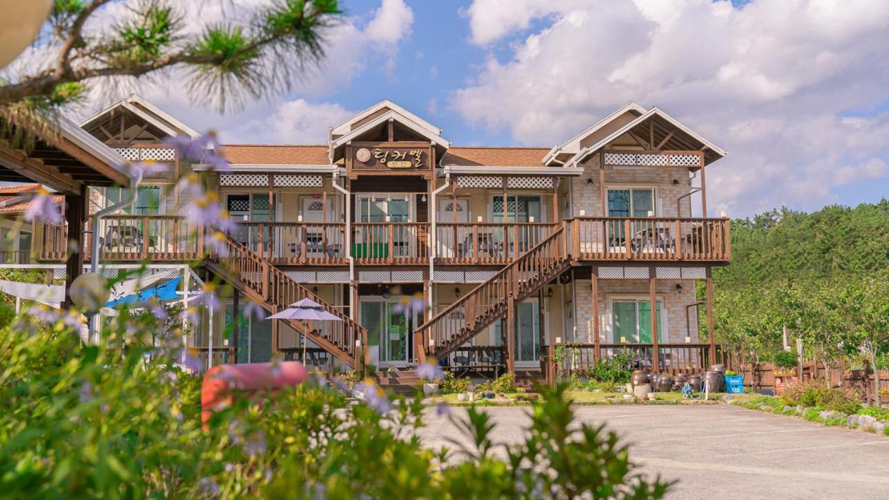Tinkerbell Pension 慶州市 エクステリア 写真